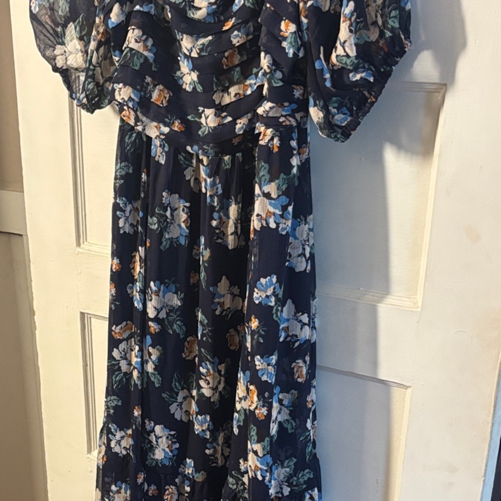 LC Lauren Conrad Navy Floral Maxi Dress - Picture 4 of 8